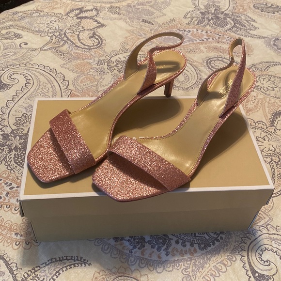 Rose Gold MK Heels - Picture 1 of 4